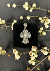 Silver cross pendant
